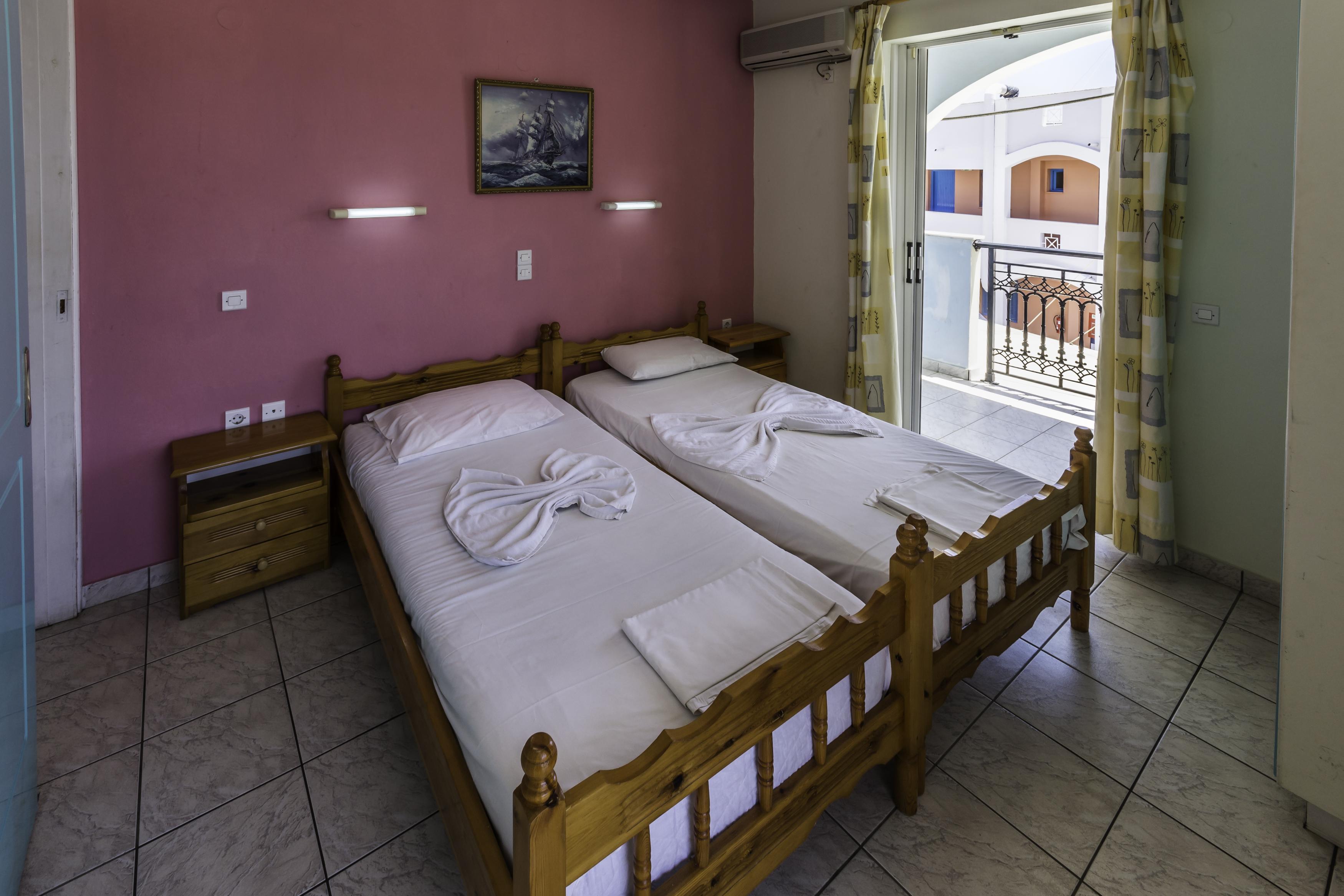 Vossos Apart Otel Laganas