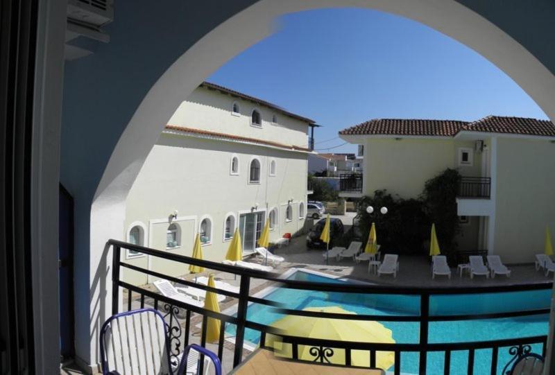 Apart Otel Vossos 2*